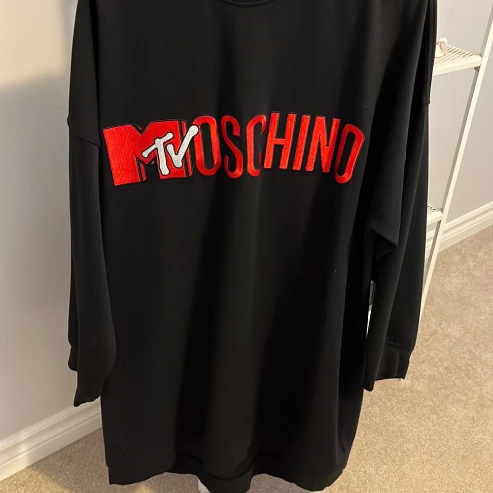 Moschino x HM sweater dress. - Picture 3 of 5